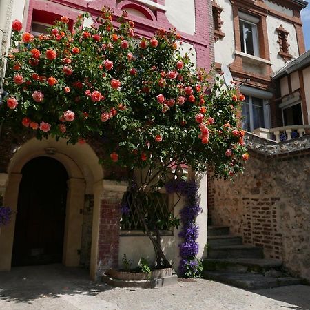 Gite Les Trois Matelots Fécamp Buitenkant foto